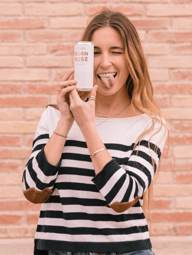 Spansk Økologisk rosévin på dåse med bobler